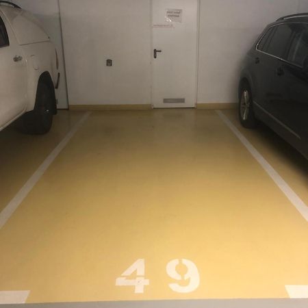 Sweet Home Apartman , 30Sqm Studio, Free Private Parking, Mountain View, Balcony, 20 Min From Downtown บูดาเปสต์ ภายนอก รูปภาพ